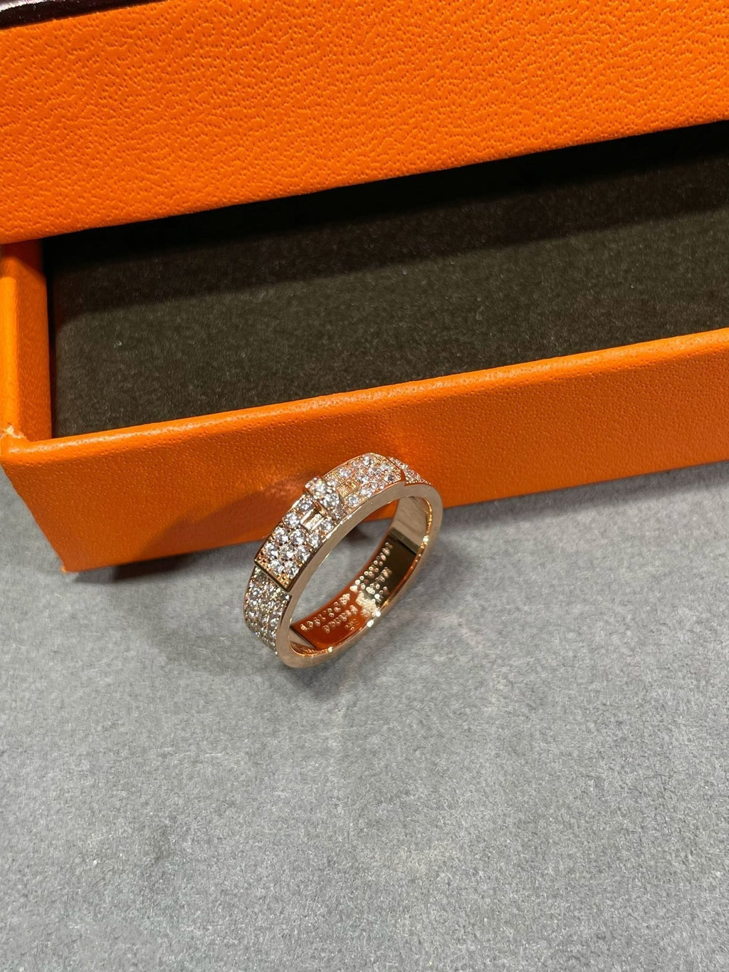 Loco KELLY PINK GOLD DIAMOND RING