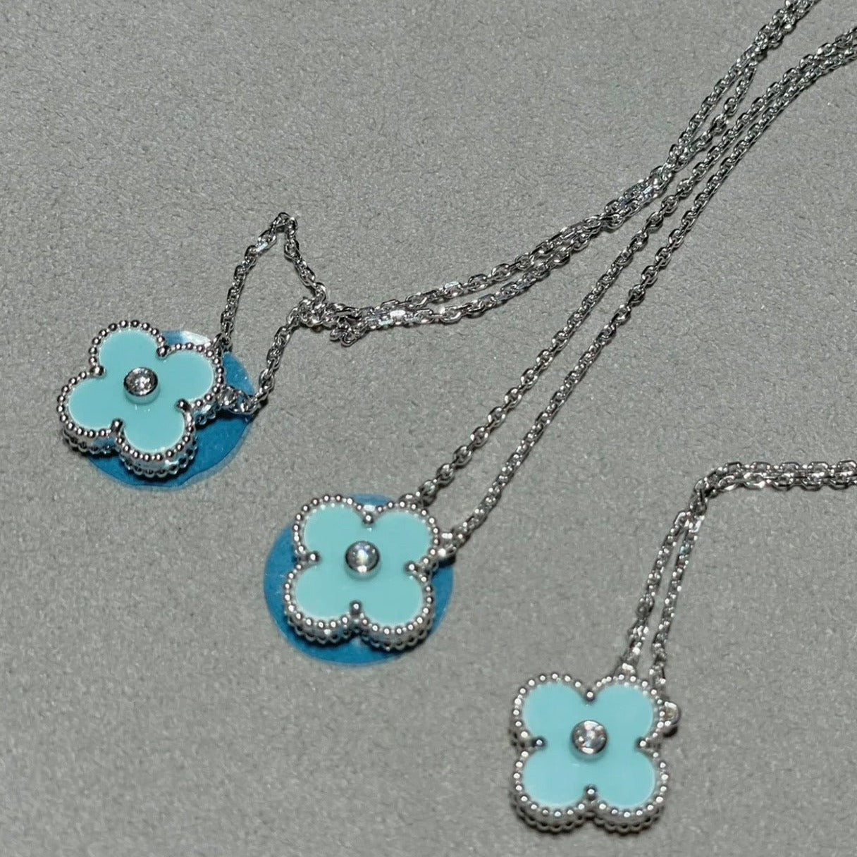 Loco CLOVER 1 DIAMOND LIGHT BLUE SILVER NECKLACE