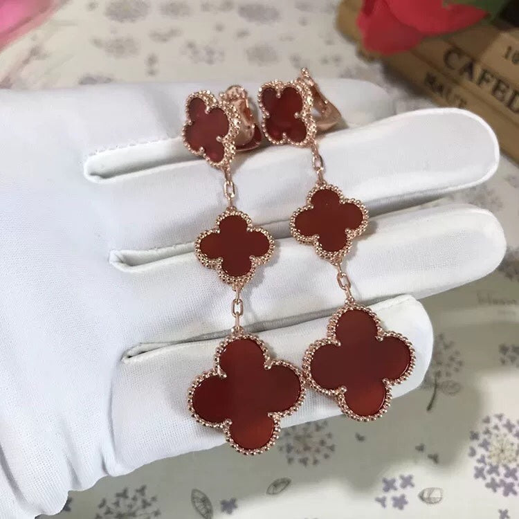 Loco CLOVER 3 MOTIF CARNELIAN DROP EARRINGS