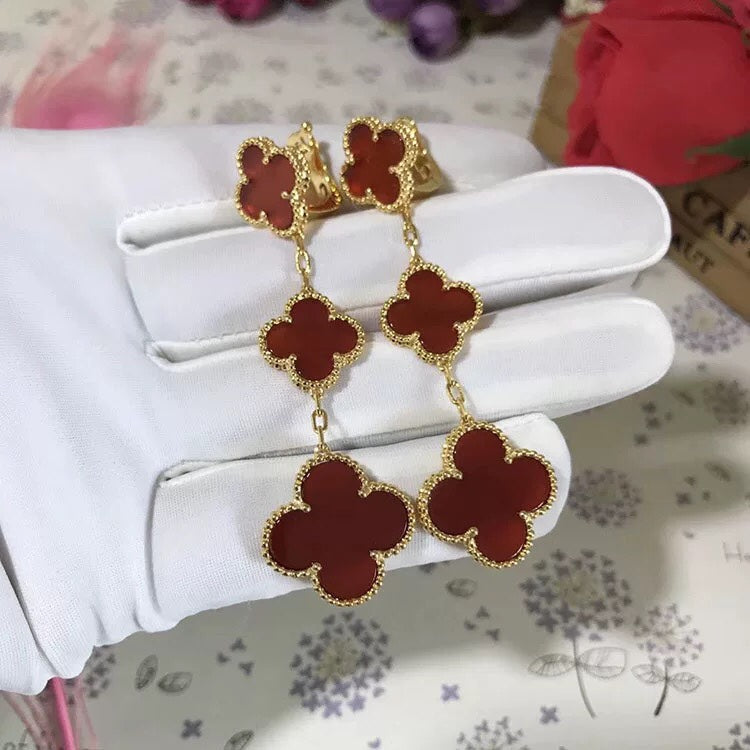 Loco CLOVER 3 MOTIF CARNELIAN DROP EARRINGS