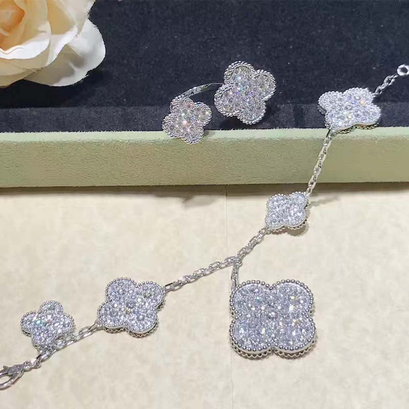 Loco CLOVER 6 MOTIFS SILVER DIAMOND BRACELET