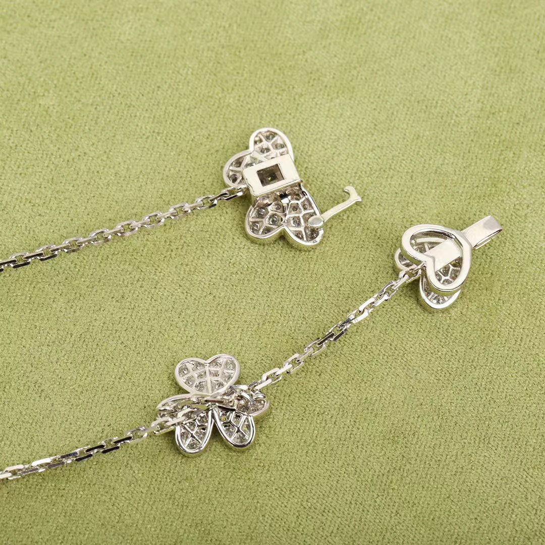 Loco FRIVOLE SILVER 9 FLOWERS NECKLACE
