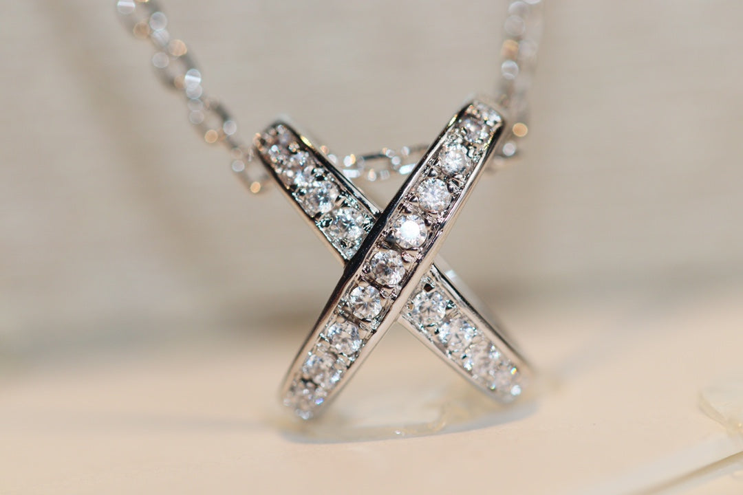 Loco JEUX DE DIAMOND NECKLACE