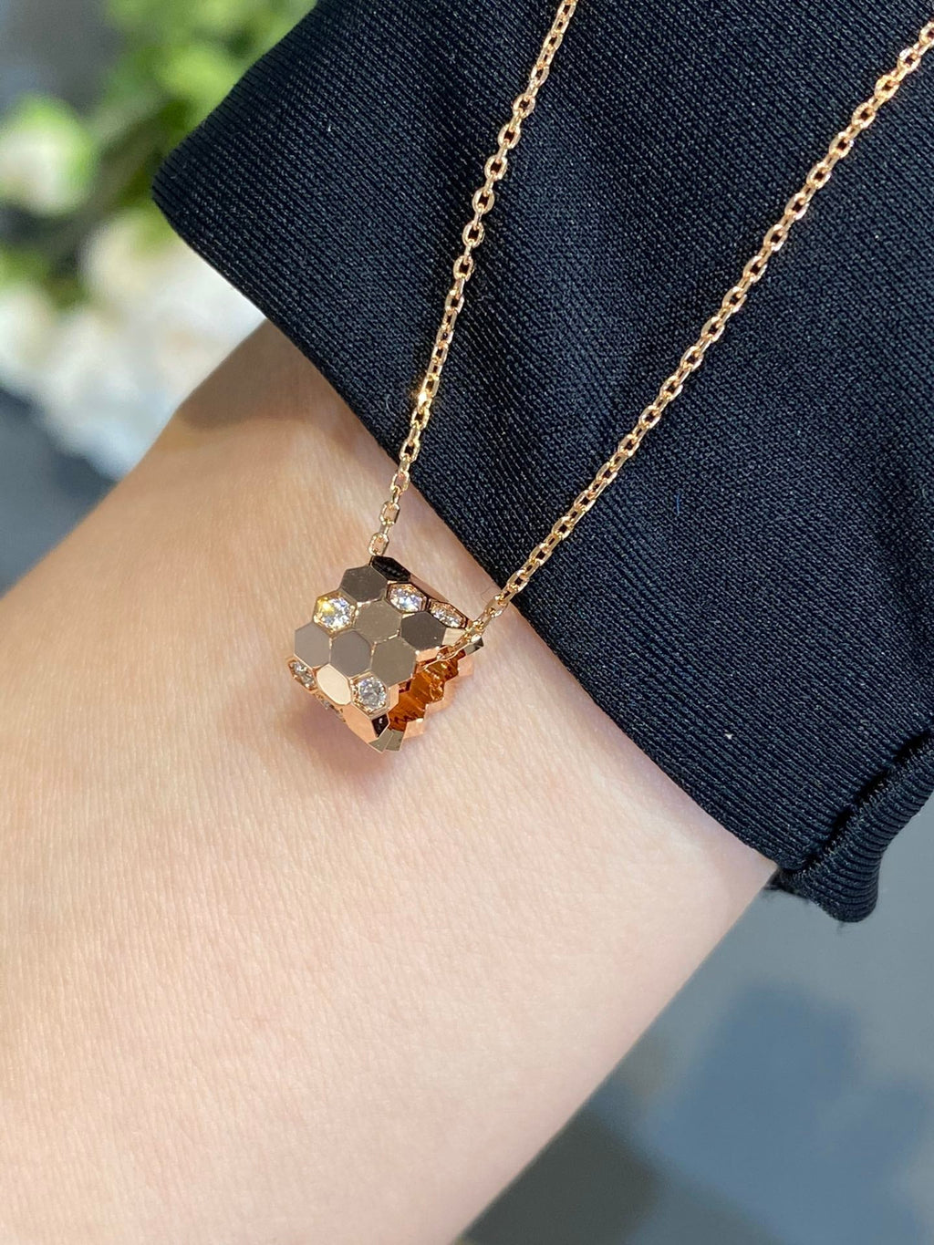 Loco BEE LOVE DIAMOND NECKLACE