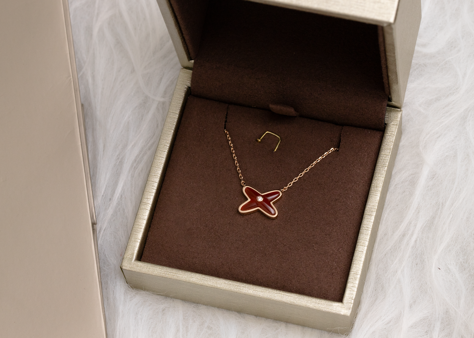 Loco JEUX DE NECKLACE 1 DIAMOND