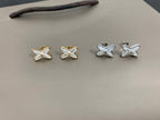 Loco JEUX DE WHITE MOP SILVER DIAMOND EARRINGS