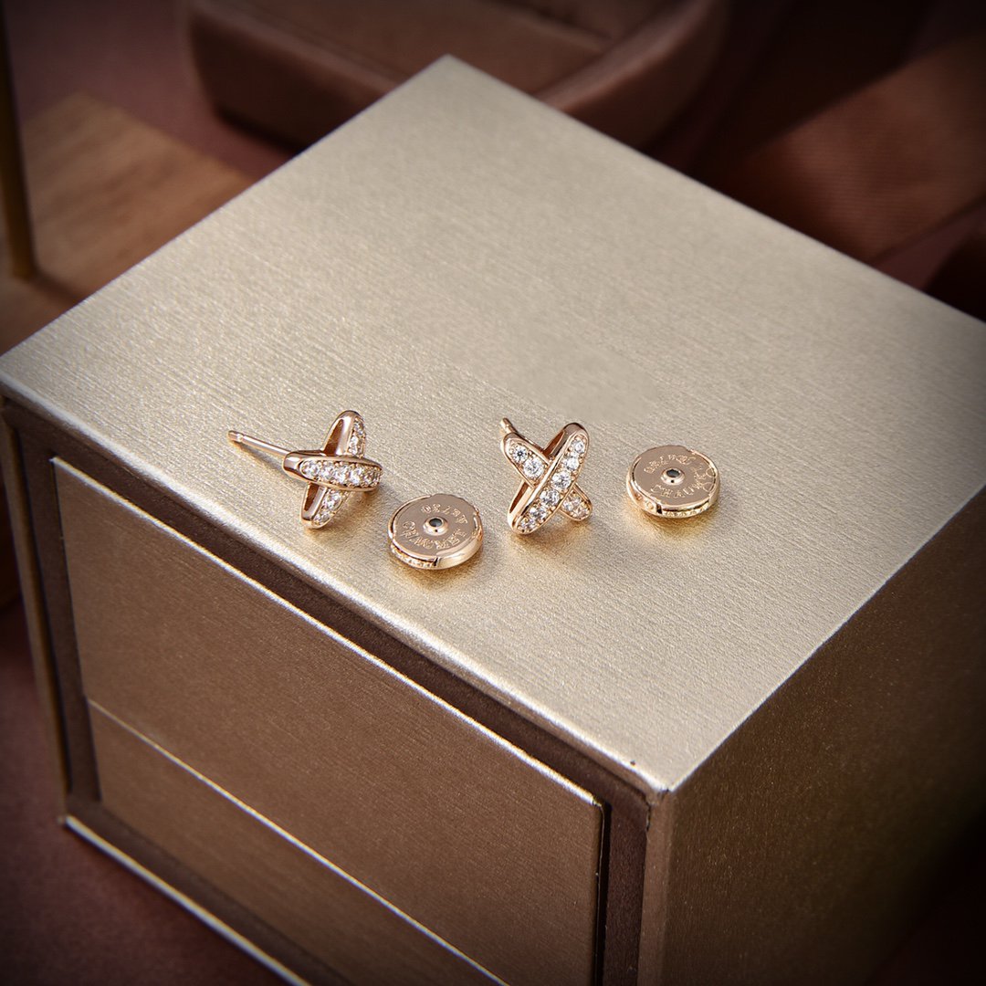 Loco JEUX DE GOLD DIAMOND EARRINGS