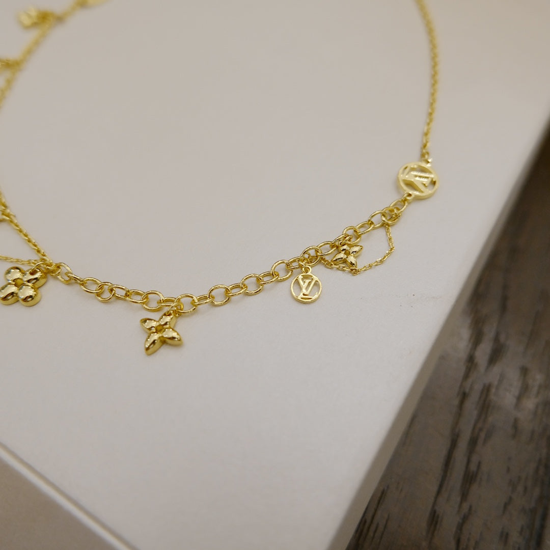 Loco BLOOMING SUPPLE NECKLACE BRASS