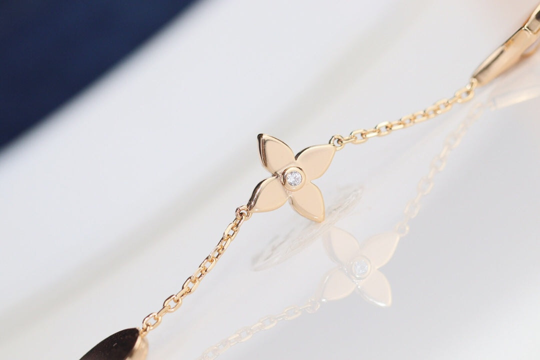 Loco LEAF CLOVER BRACELET