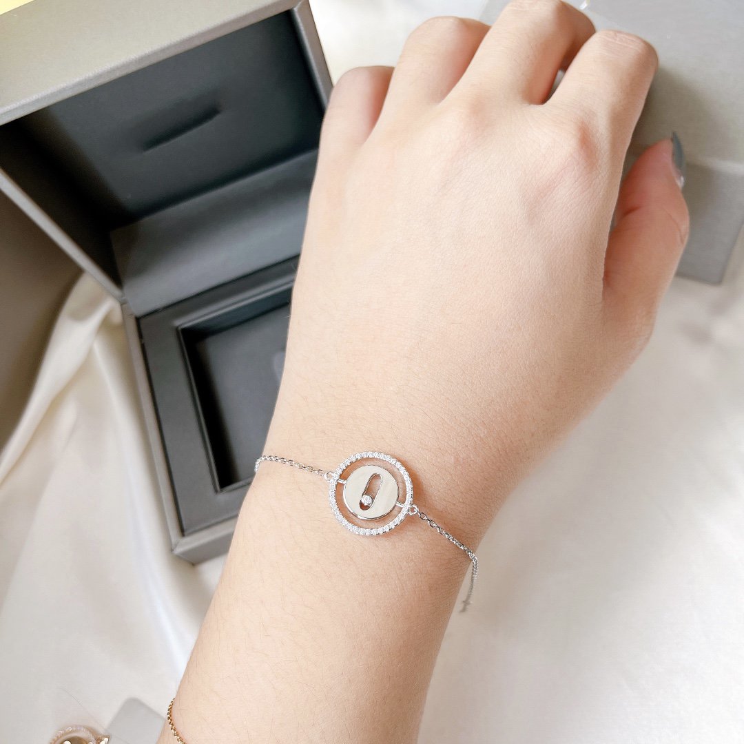 [Loco jewelrys]LUCKY MOVE PAVED DIAMOND BRACELET