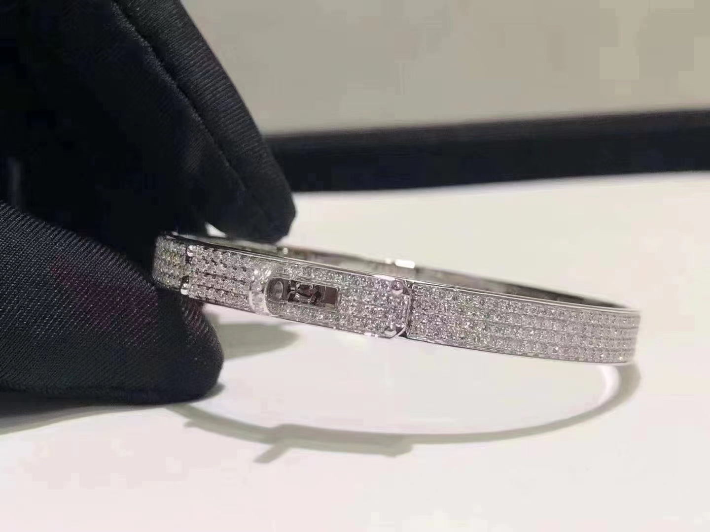 Loco HM KELLY BRACELET IN SILVER AND FULL PAVE DIAMOND