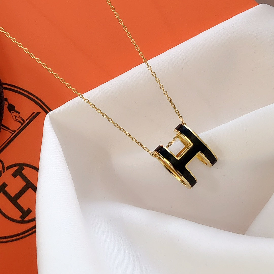 Loco HM CLIC BLACK ENAMEL GOLD NECKLACE