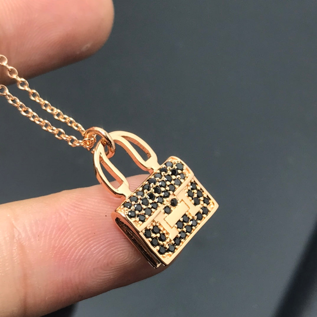 Loco HM NECKLACE ARRIVAL BLACK DIAMOND