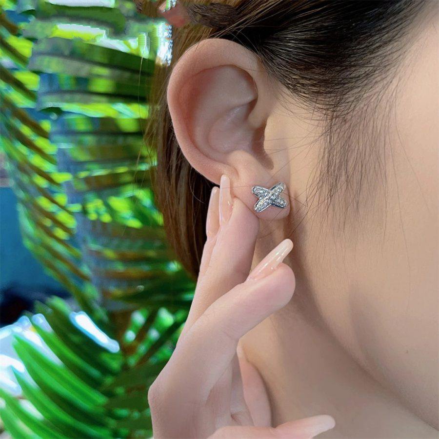Loco JEUX DE SILVER DIAMOND EARRINGS