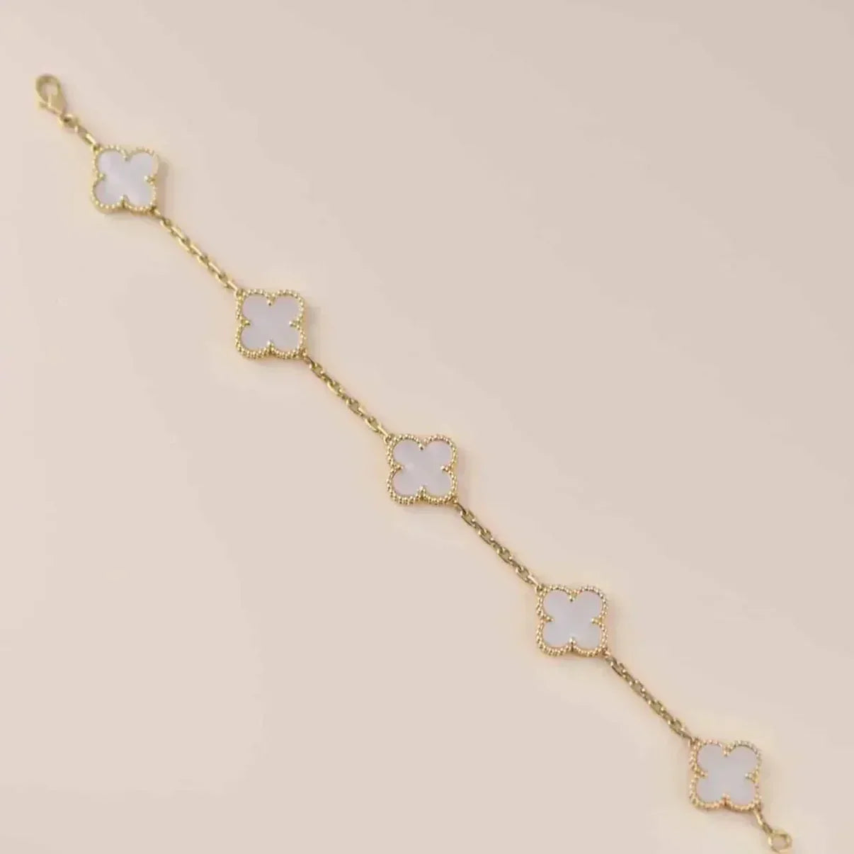 [Loco ]New CLOVER WHITE PEARL MOP 5 MOTIF BRACELET COLLECTION