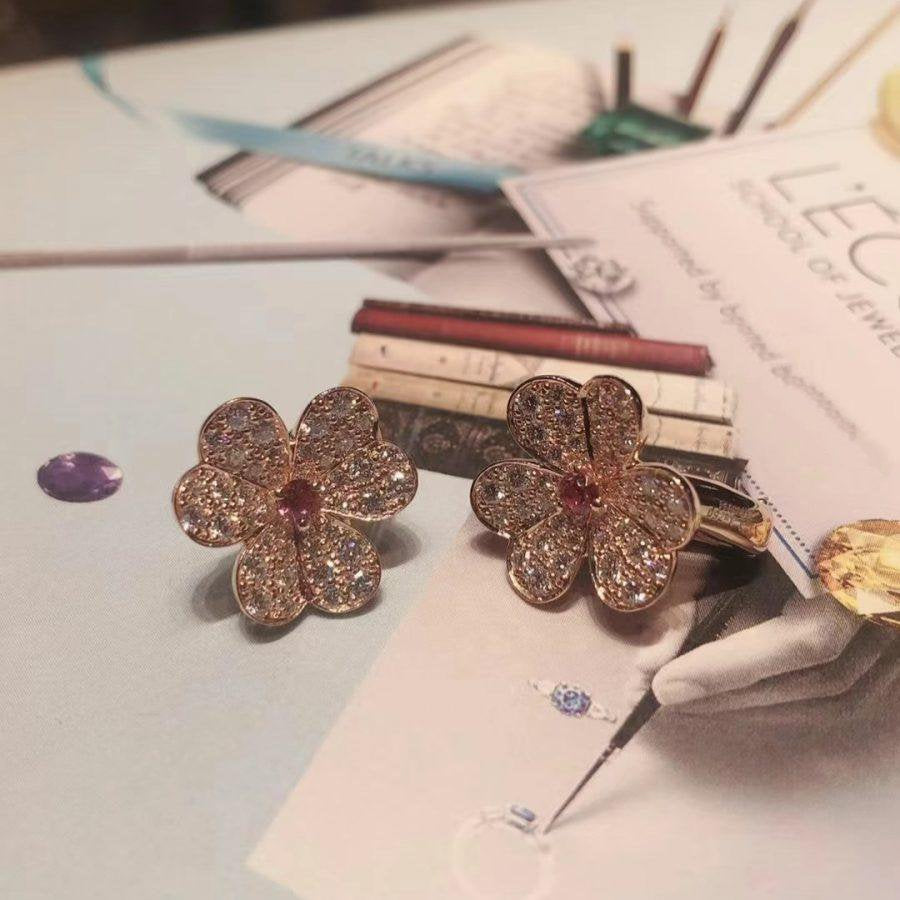 Loco FRIVOLE PINK GOLD FLOWER DIAMOND EARRINGS