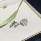 Loco FRIVOLE SILVER FLOWER DIAMOND EARRINGS