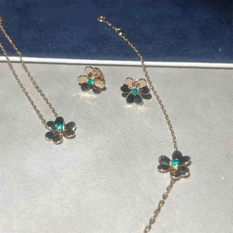 Loco FRIVOLE  FLOWER MALACHITE EARRINGS