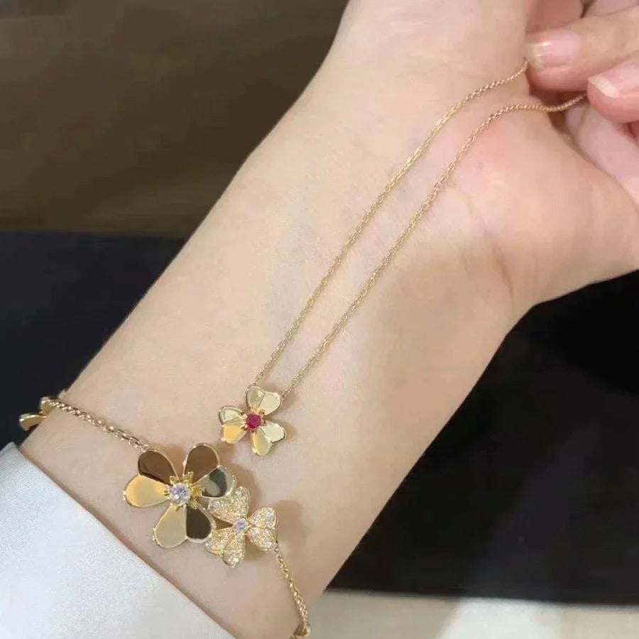 Loco FRIVOLE GOLD FLOWER NECKLACE
