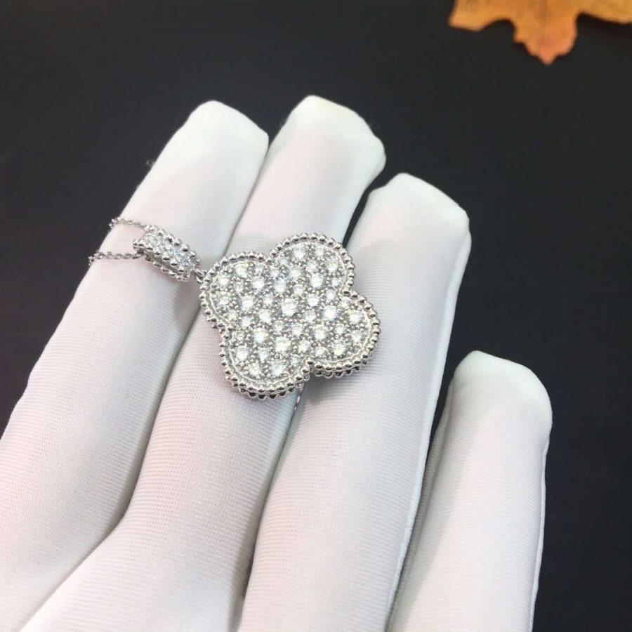 Loco CLOVER 25MM SILVER FULL DIAMOND BIG CLOVER NECKLACE