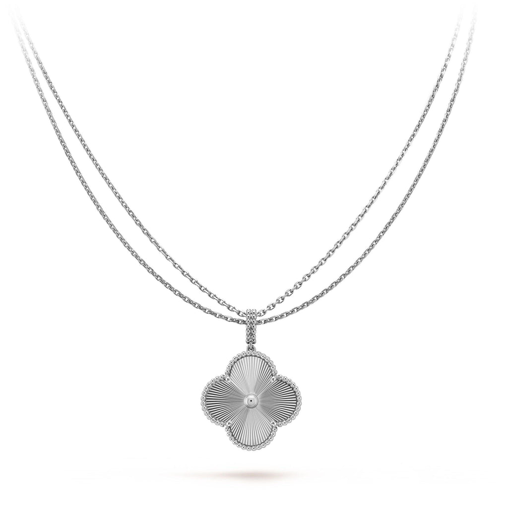Loco CLOVER 25MM SILVER BIG CLOVER NECKLACE