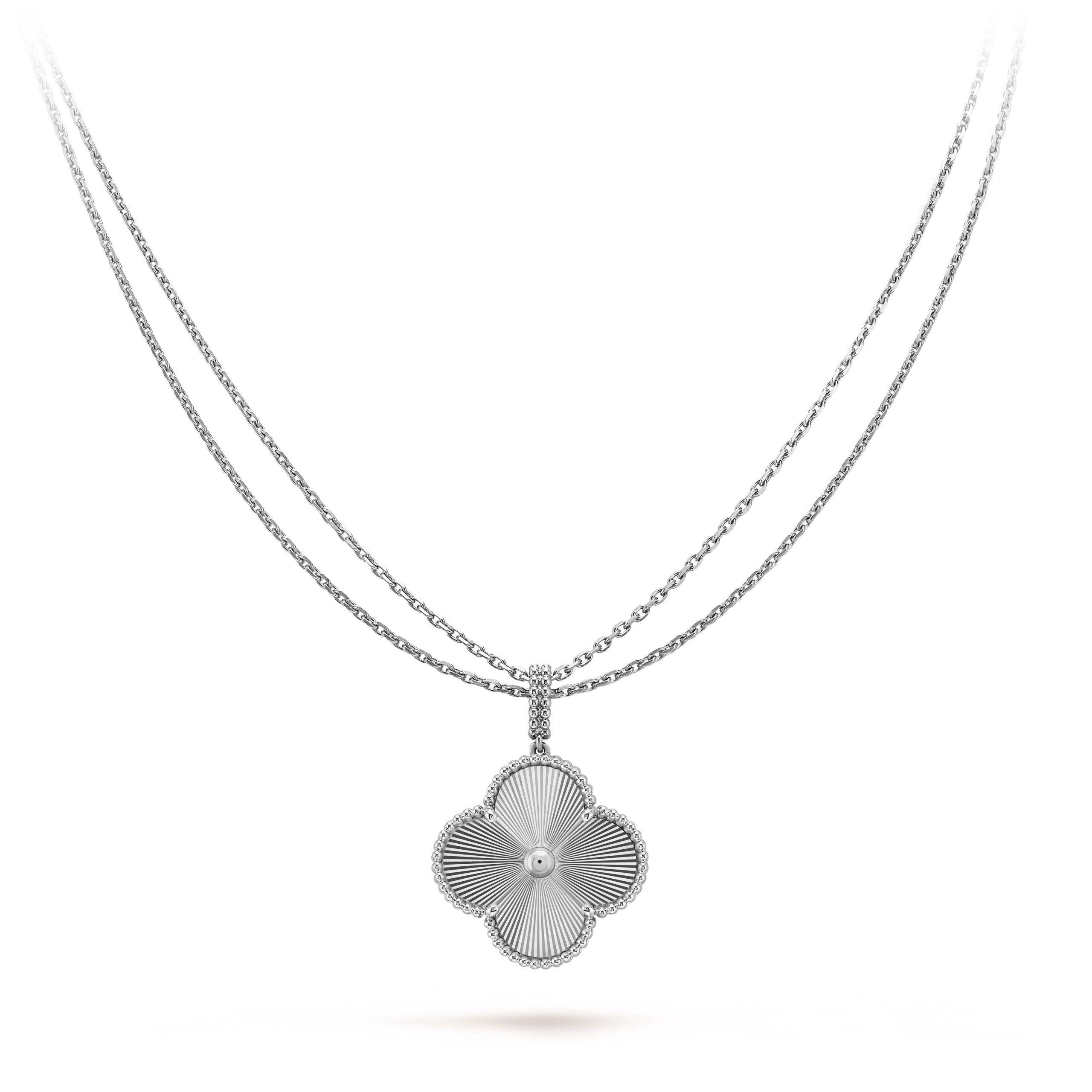 Loco CLOVER 25MM SILVER BIG CLOVER NECKLACE