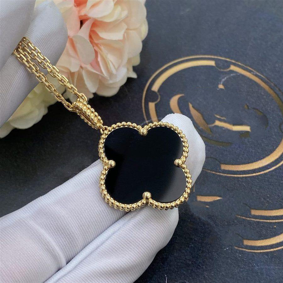 Loco CLOVER 25MM GOLD ONYX BIG CLOVER NECKLACE