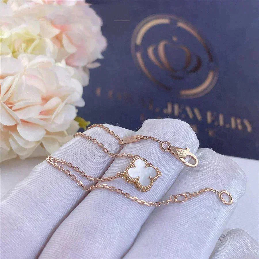Loco CLOVER WHITE MOP SINGLE FLOWER BRACELET
