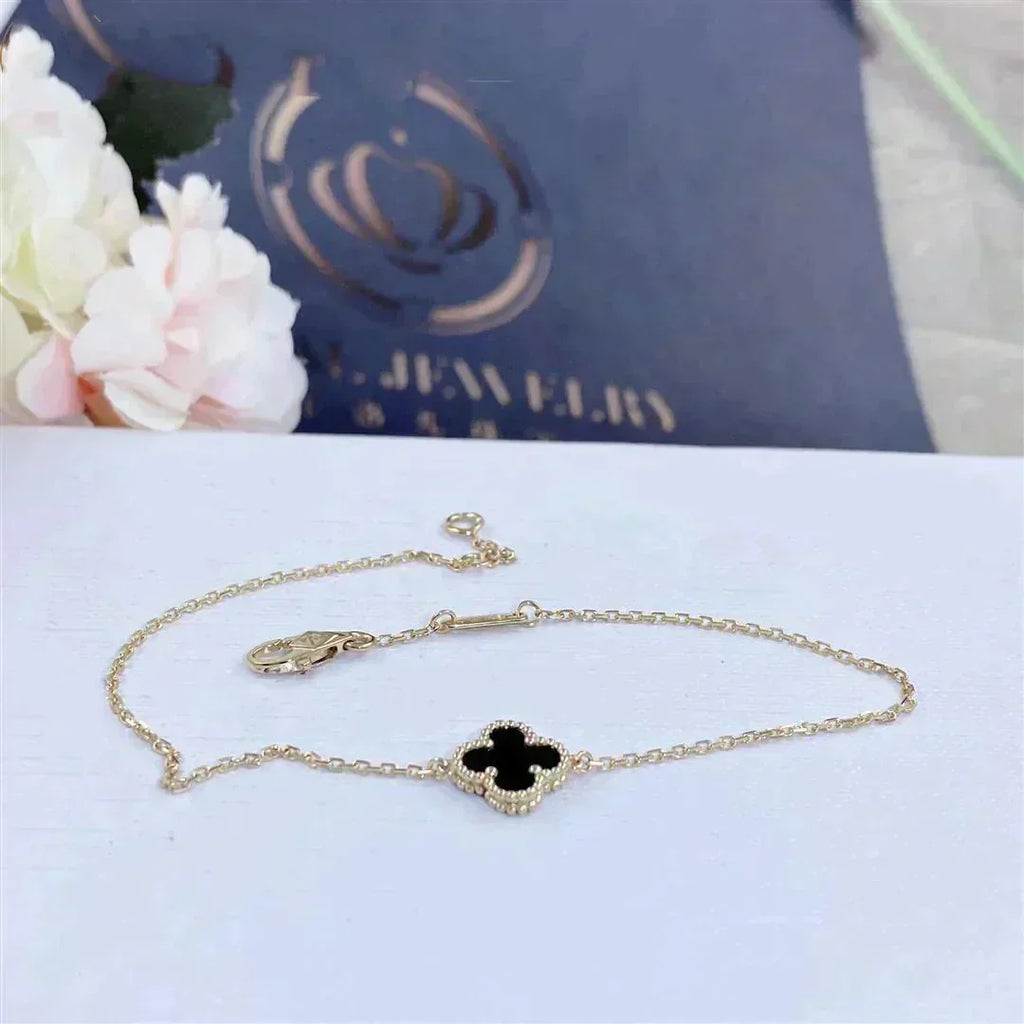 Loco CLOVER ONYX SINGLE FLOWER BRACELET