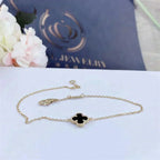 Loco CLOVER ONYX SINGLE FLOWER BRACELET