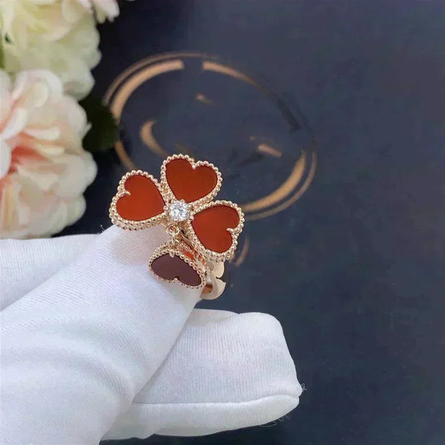 Loco SWEET CLOVER CARNELIAN RING