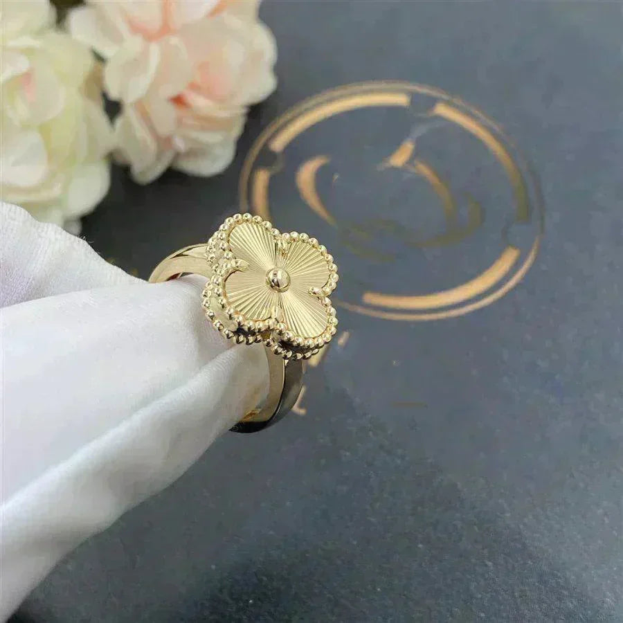 Loco CLOVER GOLD RING