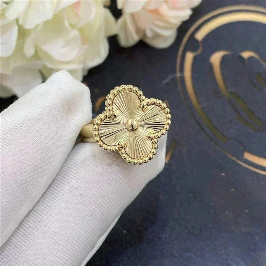 Loco CLOVER GOLD RING