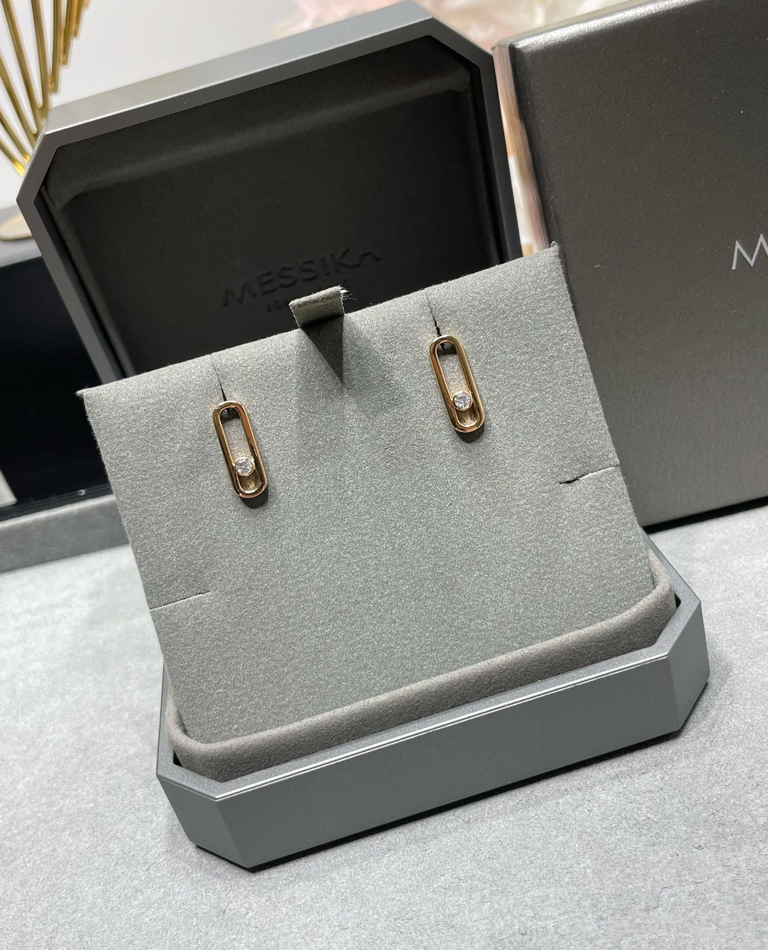 [Loco jewelrys]MOVE UNO SMALL 1 DIAMOND EARRINGS
